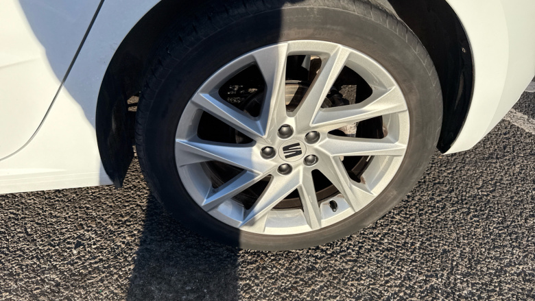 SEAT Ibiza 1.0 TSI 110 FR 5dr Petrol Hatchback